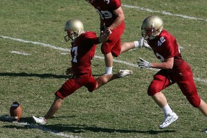 米兰电竞-76人新秀在训练中展现出色阅读比赛能力，76人新球员